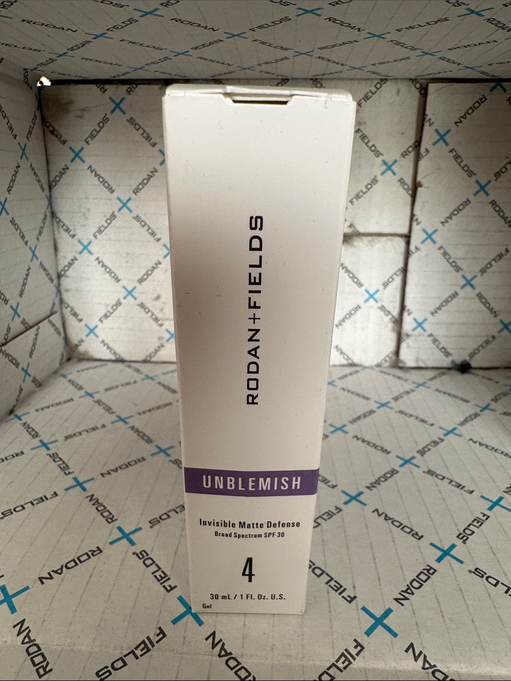 Rodan + Fields Unblemish Invisible Matte Defense SPF 30 - Shade 4